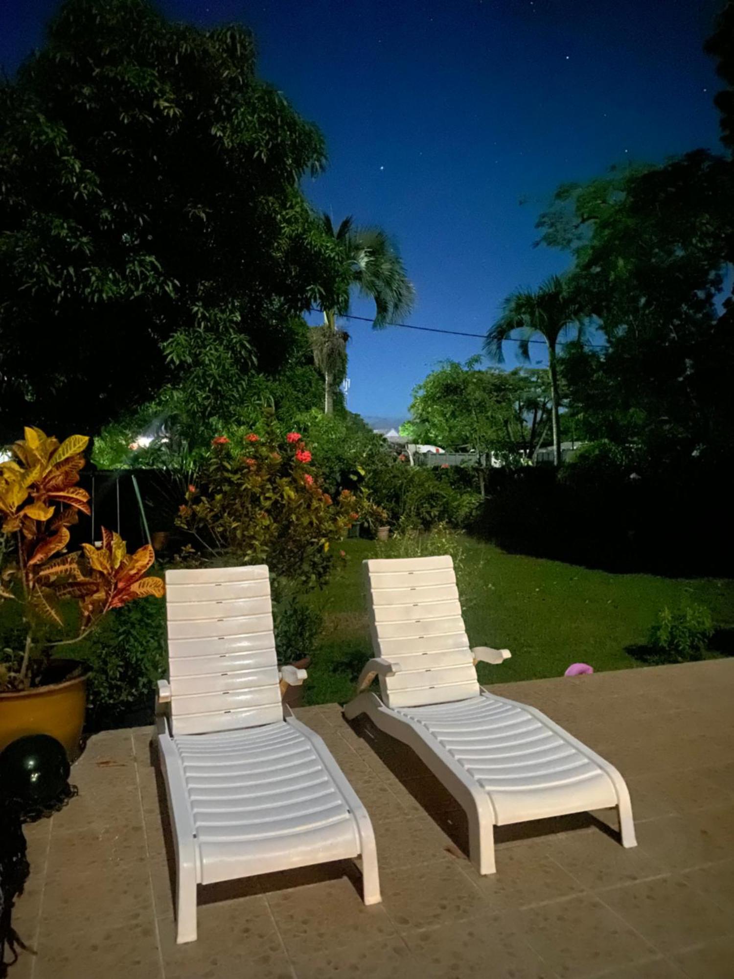 Hotel Santo Vanuatu 루간빌 외부 사진