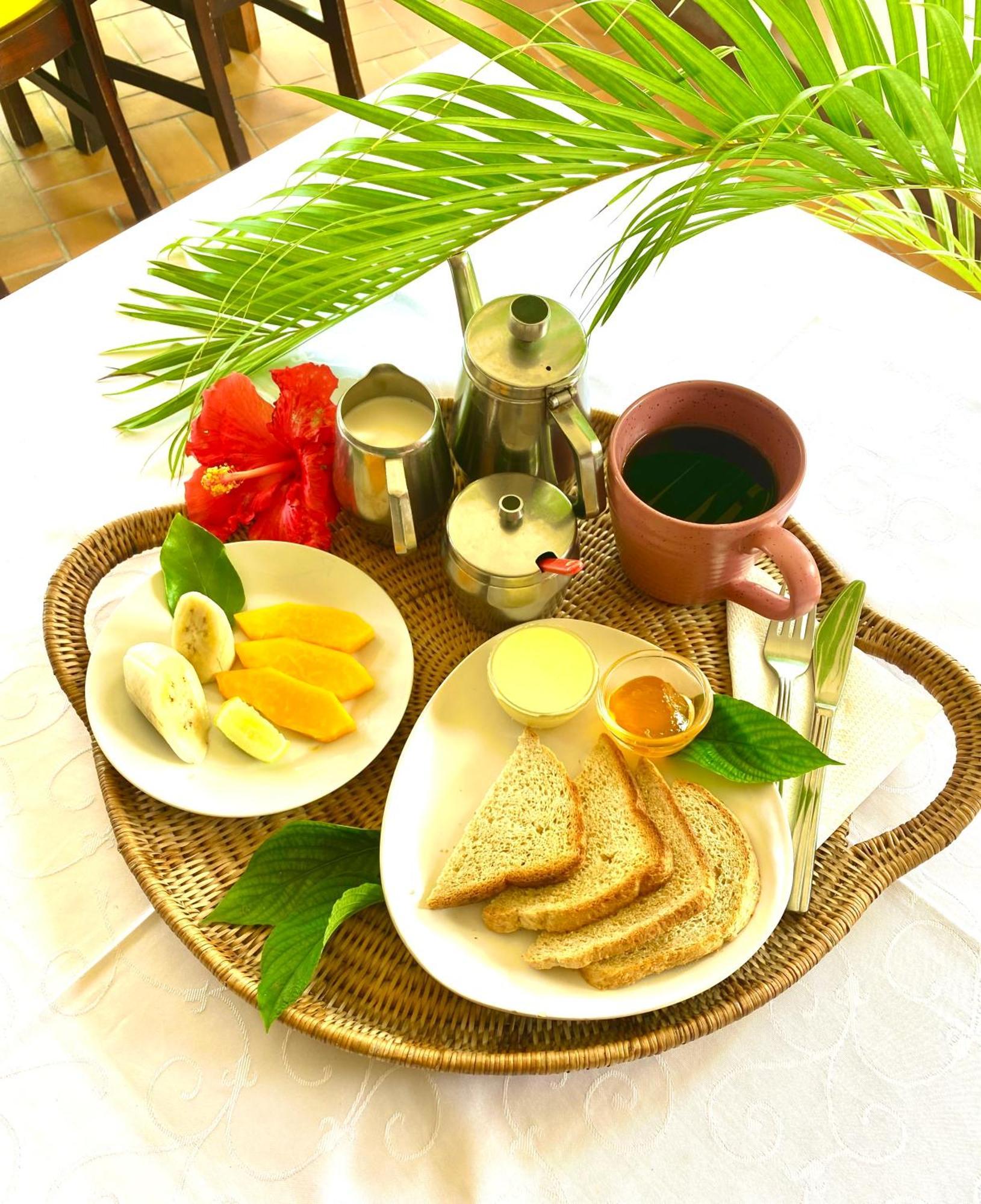 Hotel Santo Vanuatu 루간빌 외부 사진