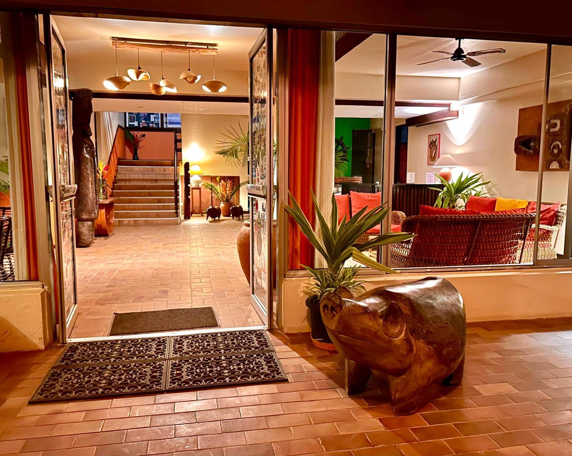 Hotel Santo Vanuatu 루간빌 외부 사진