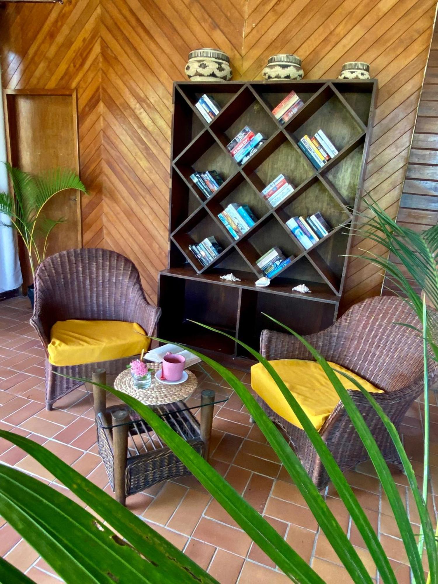 Hotel Santo Vanuatu 루간빌 외부 사진